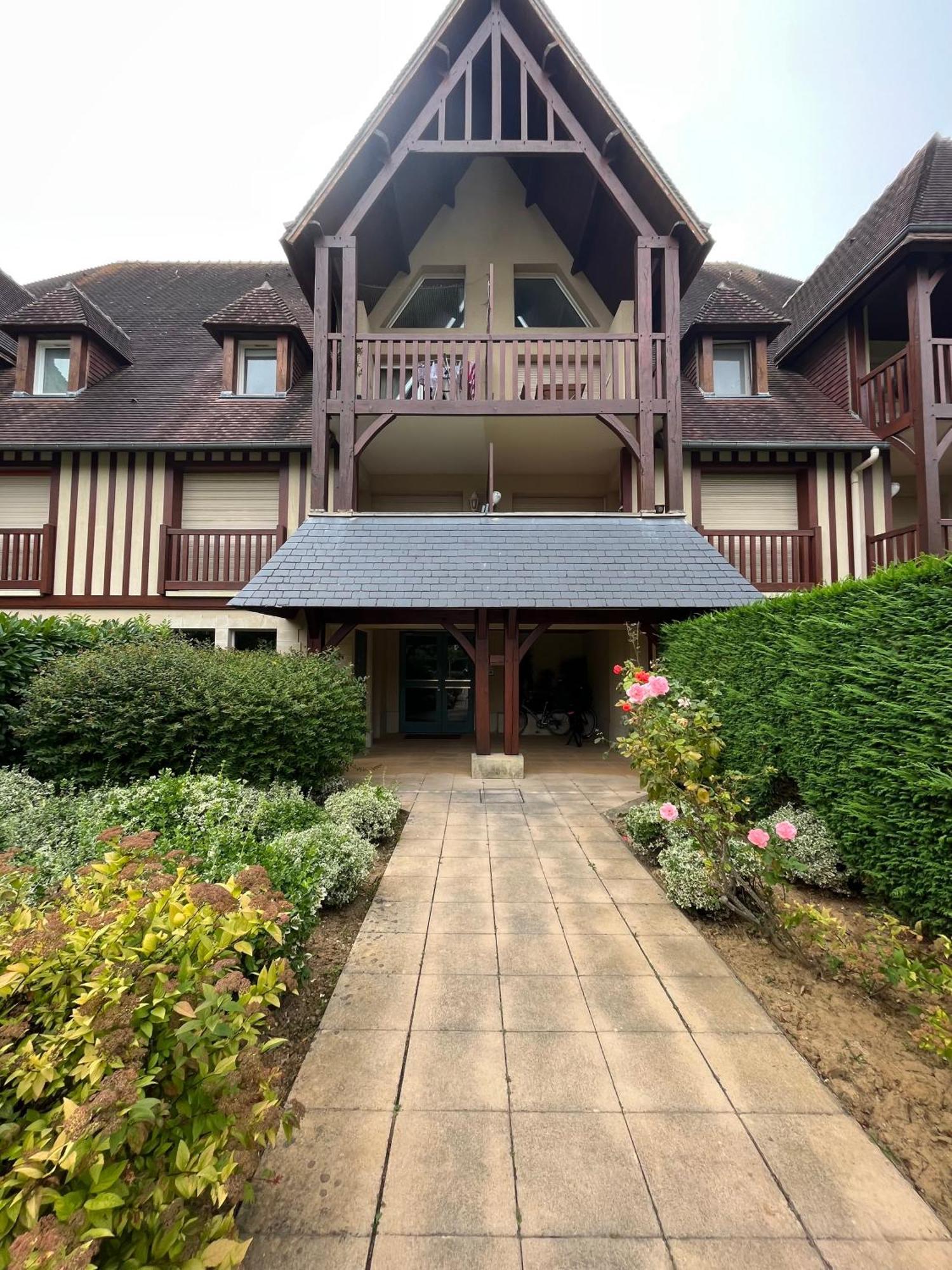 L'Ancre Rouge Deauville Exterior foto